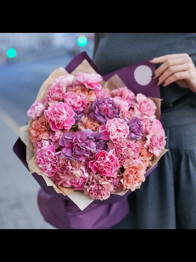 Букет гвоздик "Doremi"