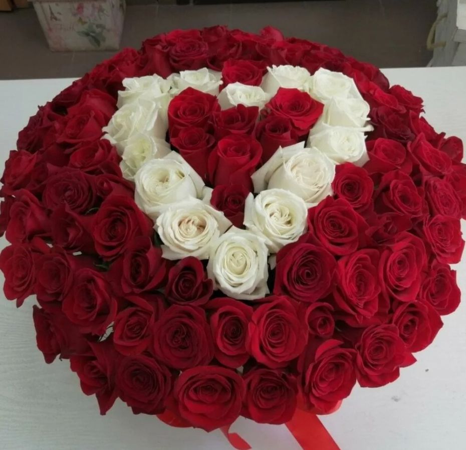 Букет для девушки Волгоград, современные идеи и советы флориста