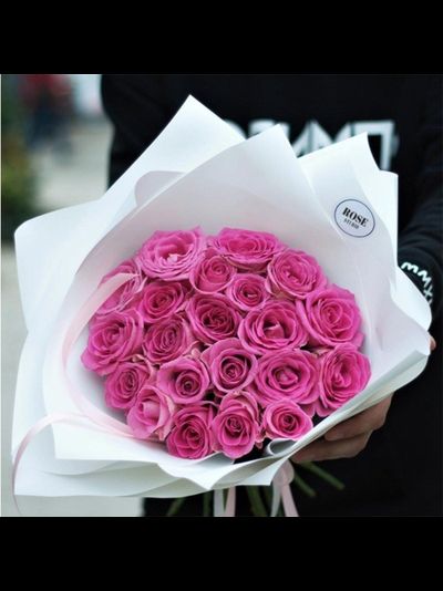 21 розовая роза