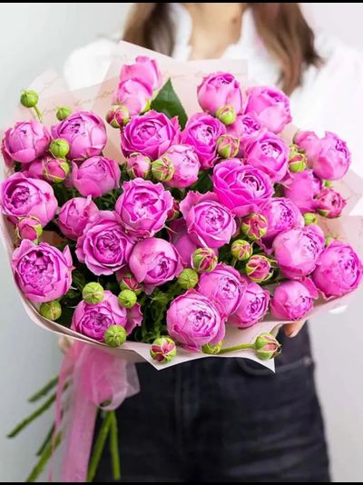 Букет из пионовидной розы "нежность"