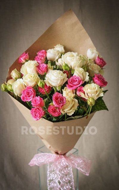 11 КУСТОВЫХ РОЗ