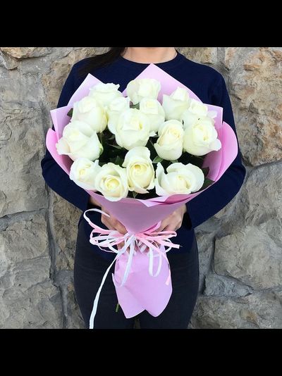 БУКЕТ ИЗ БЕЛЫХ РОЗ