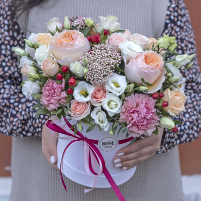 Композиция "Стильный сюрприз"