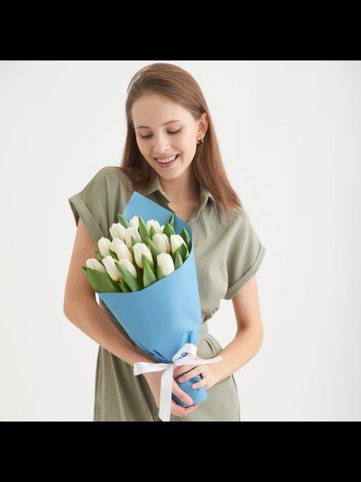 Букет из 15 тюльпанов