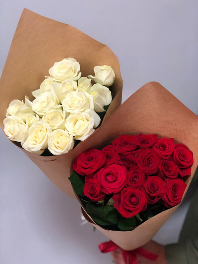 15 роз (цвет на выбор)