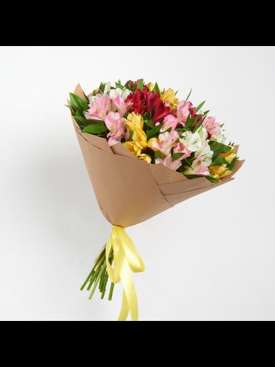 15 альстромерий