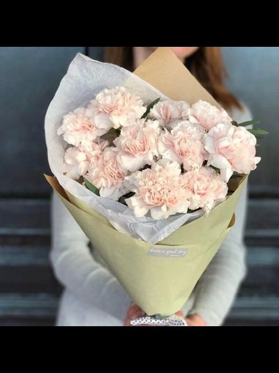 Букет из диантусов "Приятный комплимент"