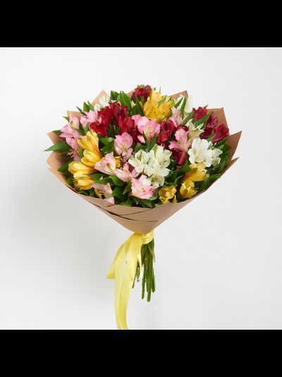 15 альстромерий